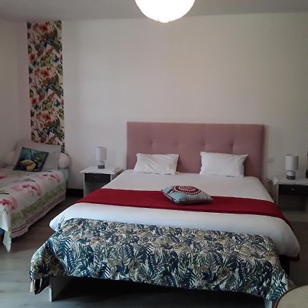 Madelon IV Bed & Breakfast เบลเวส ภายนอก รูปภาพ