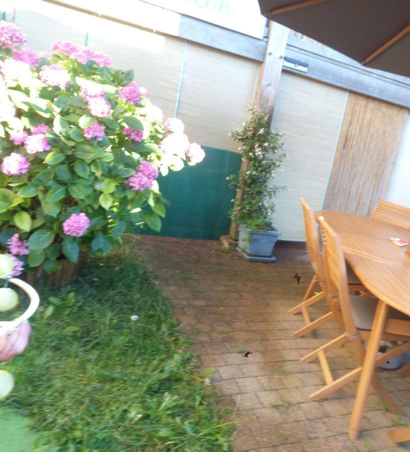 Madelon IV Bed & Breakfast เบลเวส ภายนอก รูปภาพ