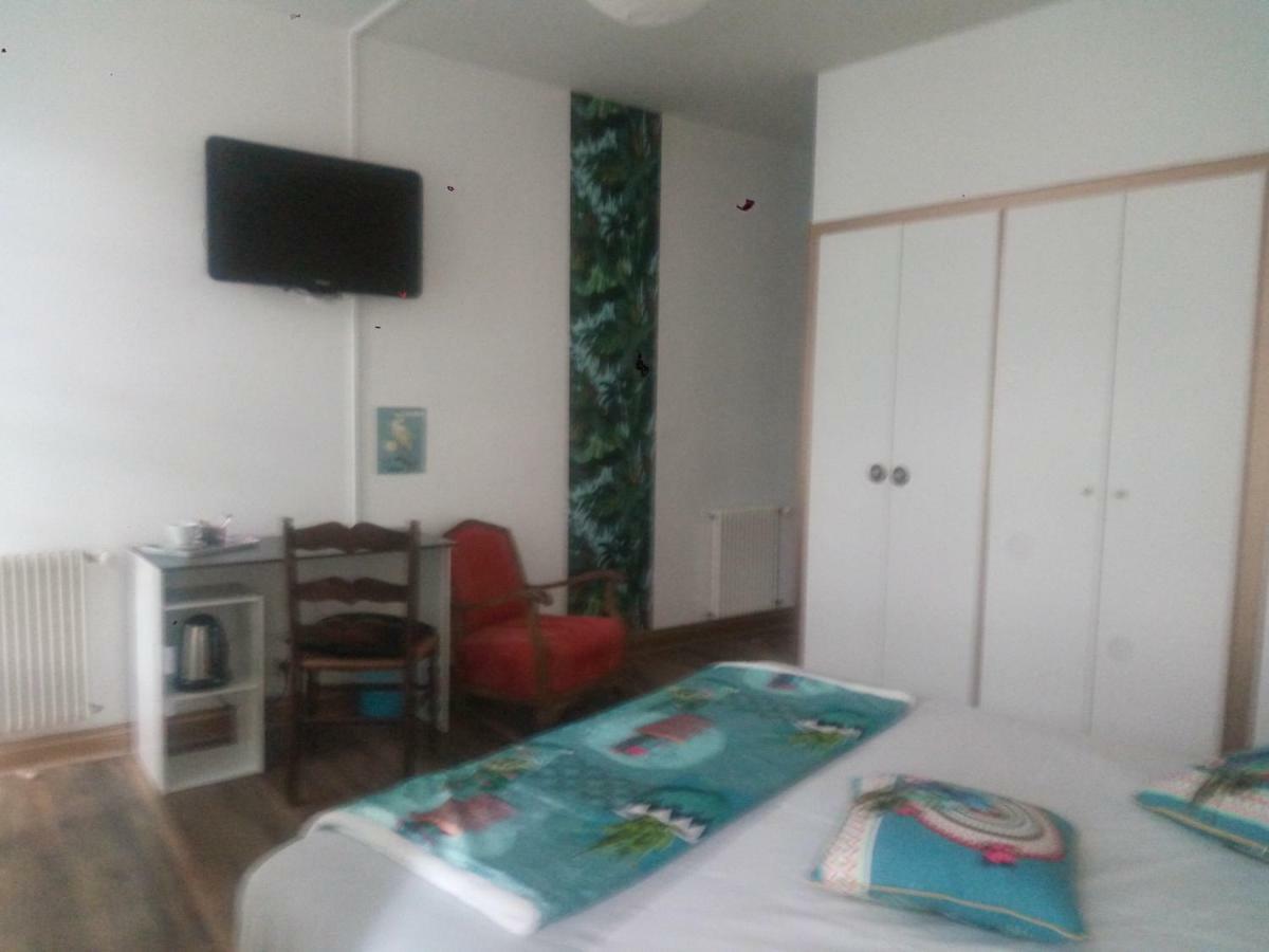 Madelon IV Bed & Breakfast เบลเวส ภายนอก รูปภาพ